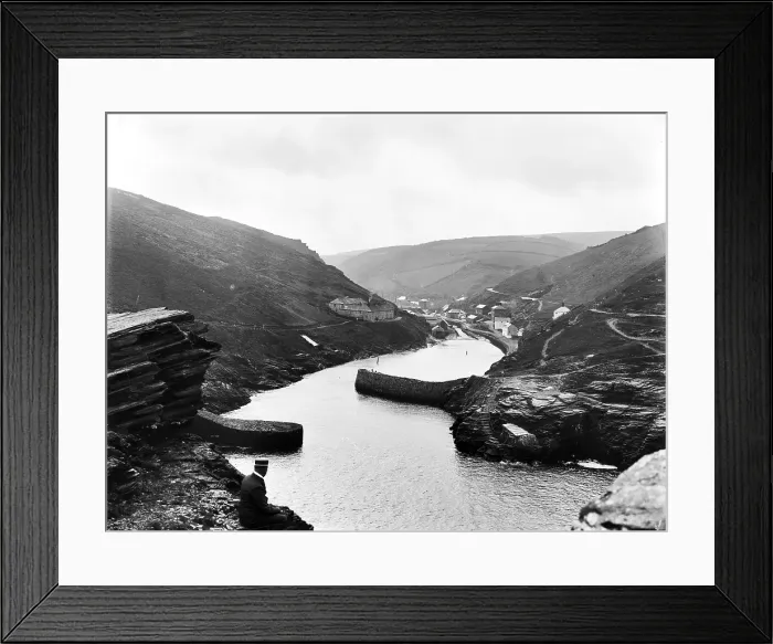Framed Print : TRURI-BOShs-6 Framed Print : TRURI-BOShs-6