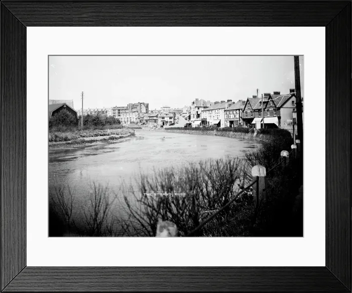 Framed Print : TRURI-BUEtn-2A Framed Print : TRURI-BUEtn-2A