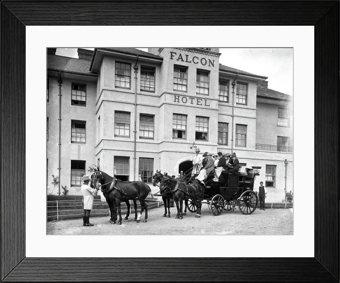 Framed Print : TRURI-BUEtn-8 Framed Print : TRURI-BUEtn-8