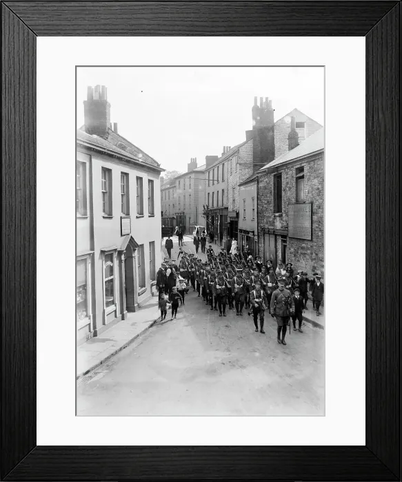 Framed Print : TRURI-TRUwpr-8