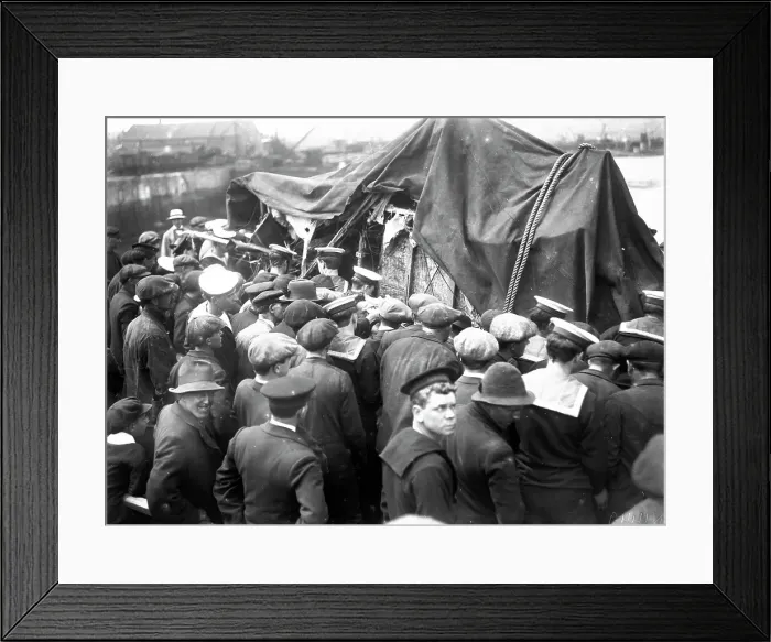 Framed Print : TRURI-TTair-25