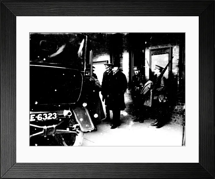 Framed Print : TRURI-TRUwwf-5 Framed Print : TRURI-TRUwwf-5