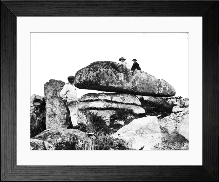 Framed Print : TRURI-ZENgs-1