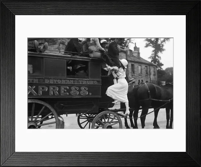 Framed Print : TRURI-TThbs-2 Framed Print : TRURI-TThbs-2