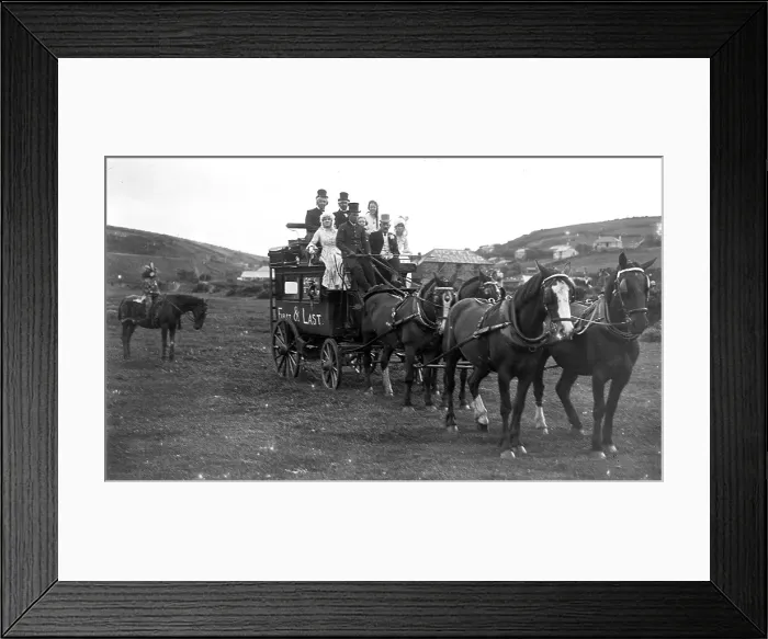 Framed Print : TRURI-TThbs-3 Framed Print : TRURI-TThbs-3