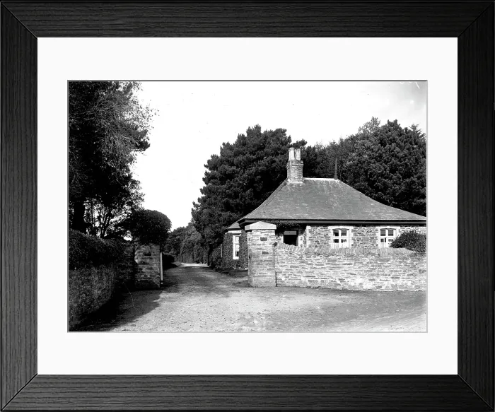 Framed Print : TRURI-CLMpm-1