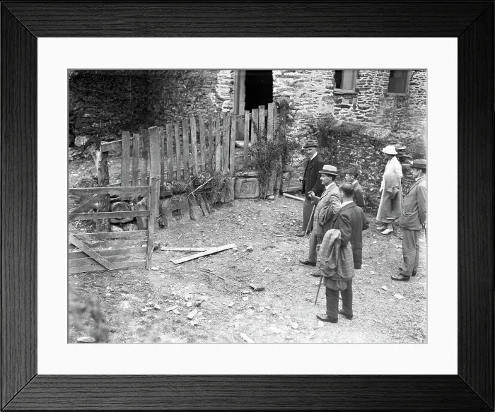 Framed Print : TRURI-CLMvr-6 Framed Print : TRURI-CLMvr-6