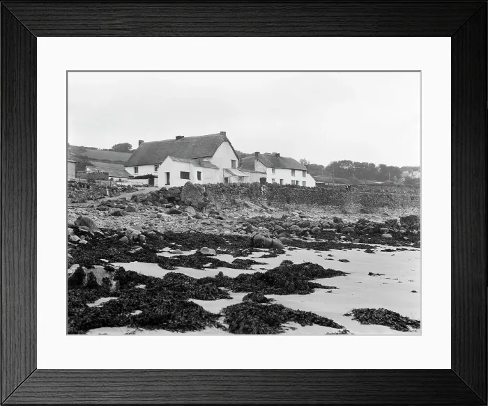Framed Print : TRURI-COVgv-18