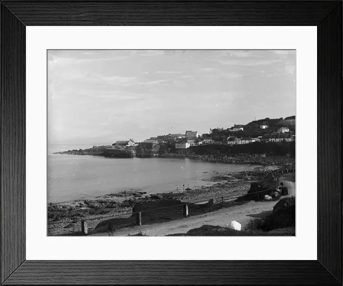 Framed Print : TRURI-COVgv-19 Framed Print : TRURI-COVgv-19