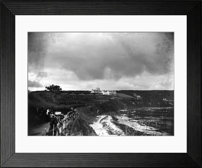 Framed Print : TRURI-FALbe-9