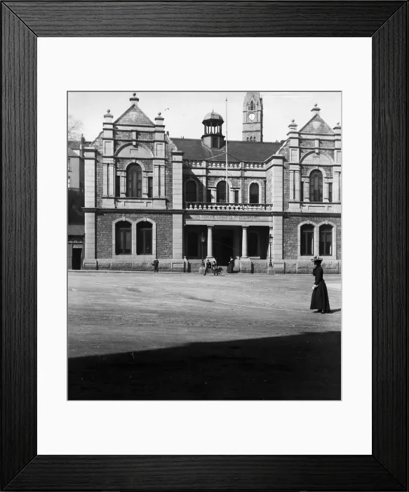 Framed Print : TRURI-FALmo-2