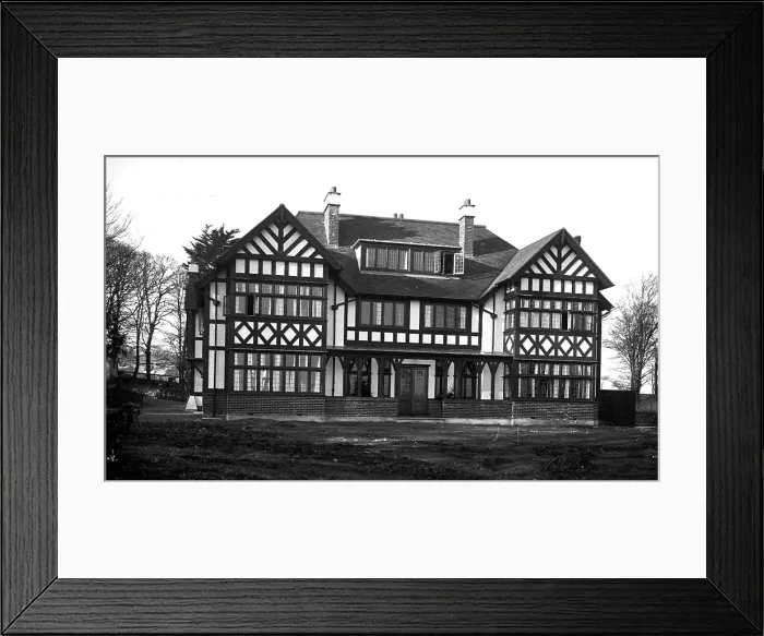 Framed Print : TRURI-GLUgv-9