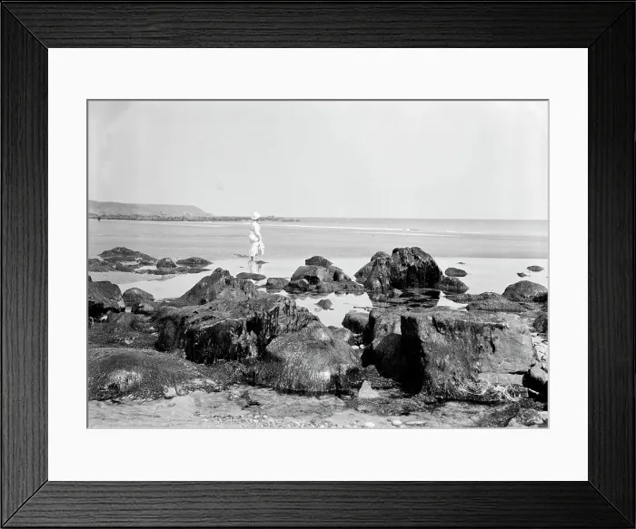 Framed Print : TRURI-GRDgv-2 Framed Print : TRURI-GRDgv-2