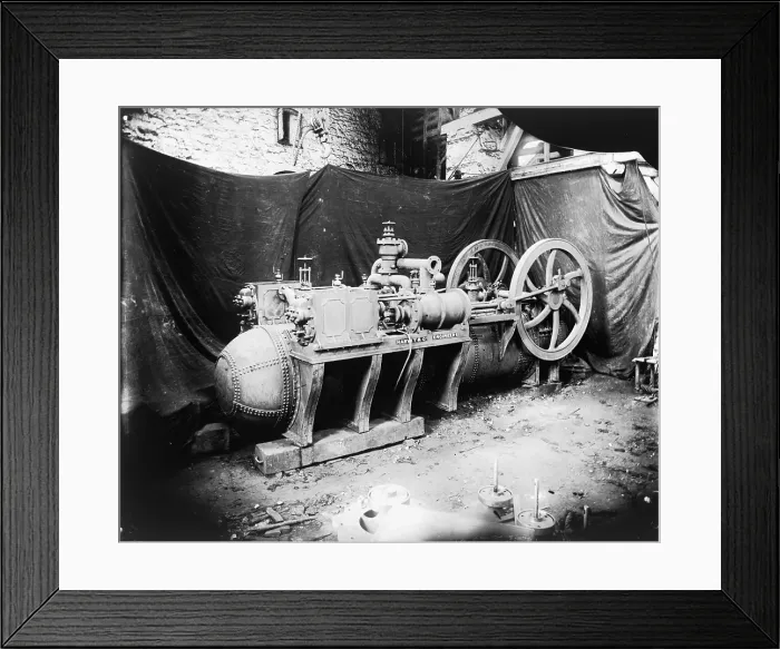 Framed Print : TRURI-Fhvy-1
