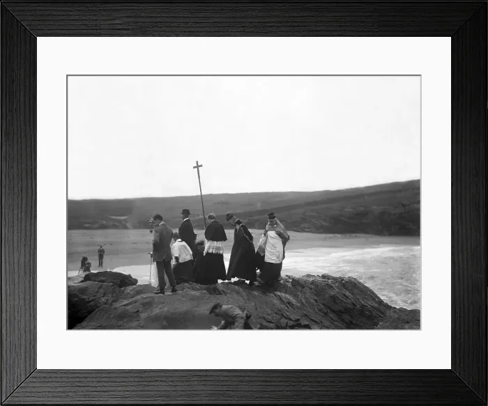 Framed Print : TRURI-GUNgv-10