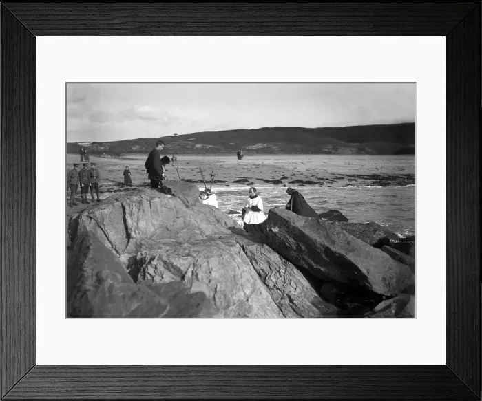 Framed Print : TRURI-GUNgv-6
