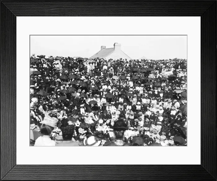 Framed Print : TRURI-GWEgp-6 Framed Print : TRURI-GWEgp-6