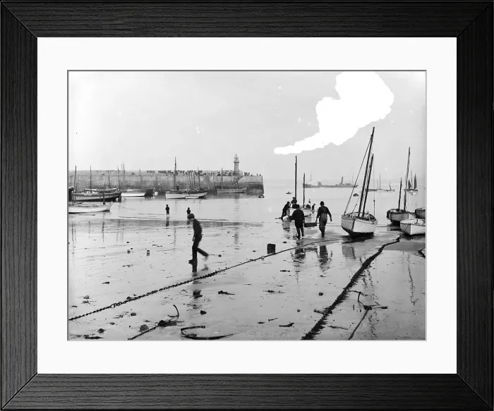 Framed Print : TRURI-IVShs-25