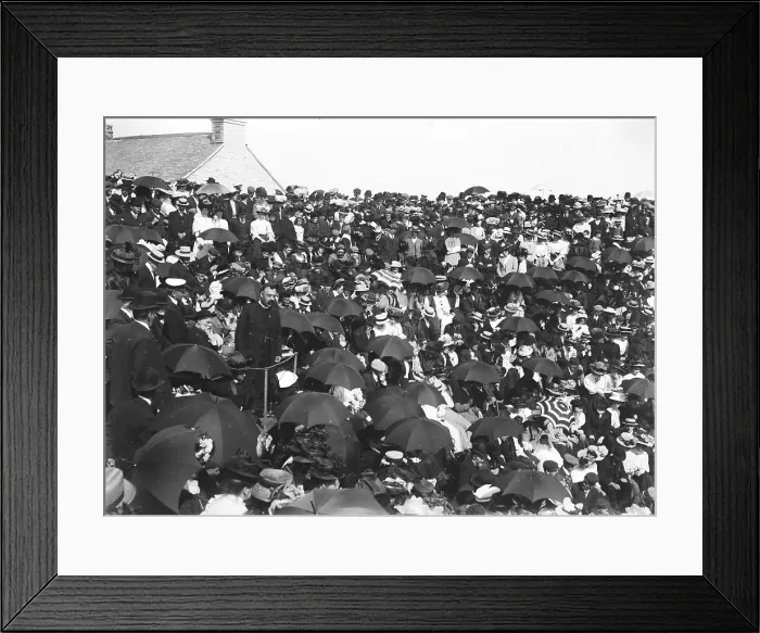 Framed Print : TRURI-GWEgp-4 Framed Print : TRURI-GWEgp-4