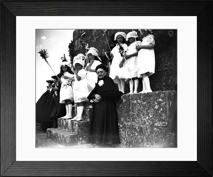 Framed Print : TRURI-IVSkn-13