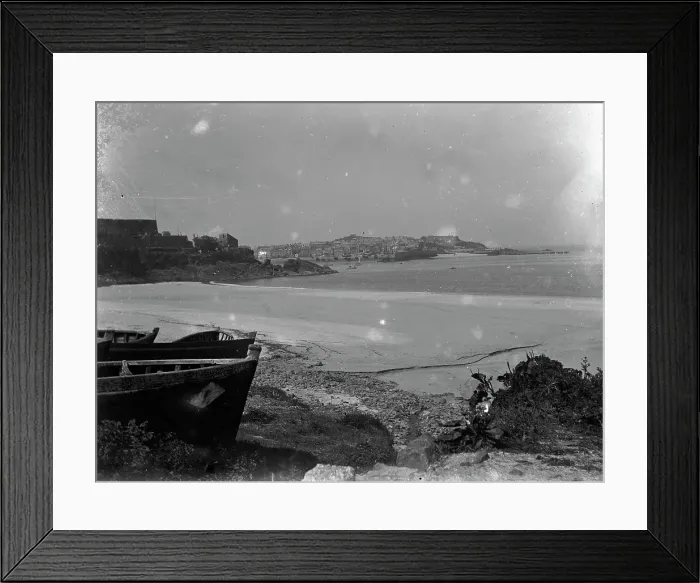 Framed Print : TRURI-IVSgv-9 Framed Print : TRURI-IVSgv-9