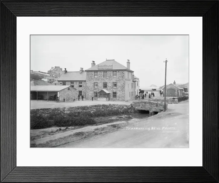 Framed Print : TRURI-PPHtn-26 Framed Print : TRURI-PPHtn-26