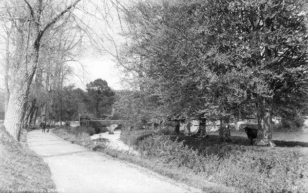 Bridge at Grampound, Cornwall. Early 1900s