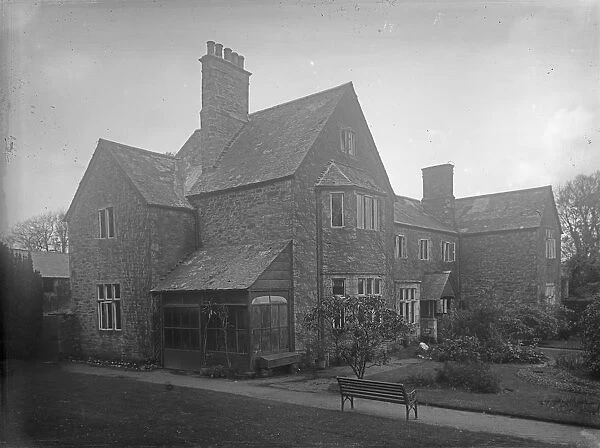 Causilgey Farm House, Tregavethan, Kea, Cornwall. Early 1900s