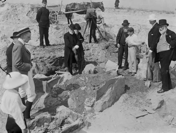 Excavation of the Iron Age cemetery at Harlyn Bay, St Merryn, Cornwall. 1900