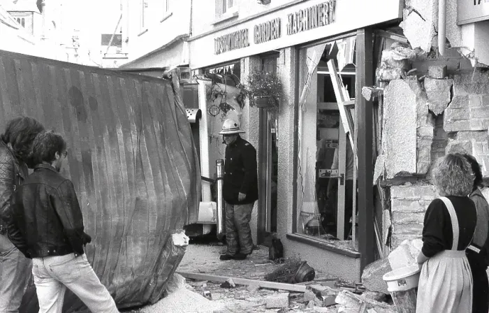 Framed Print : Lorry crash, Lostwithiel, Cornwall. September 1990 Framed Print : Lorry crash, Lostwithiel, Cornwall. September 1990