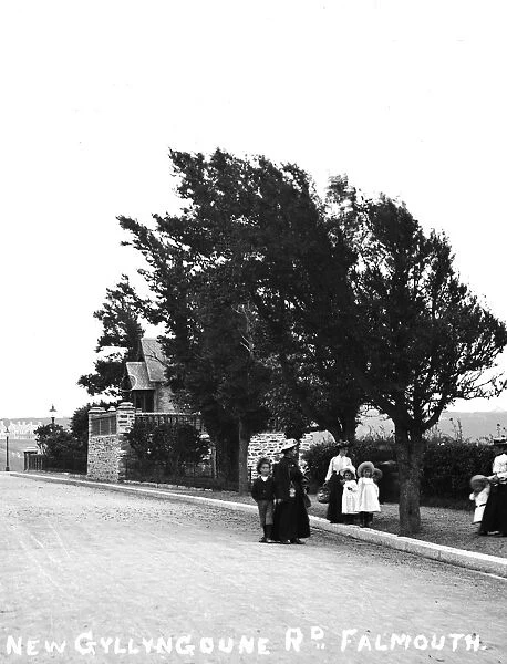 The New Gyllyngdune Road, Falmouth, Cornwall. Early 1900s