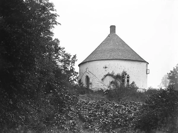 Round house, Veryan, Cornwall. 1910
