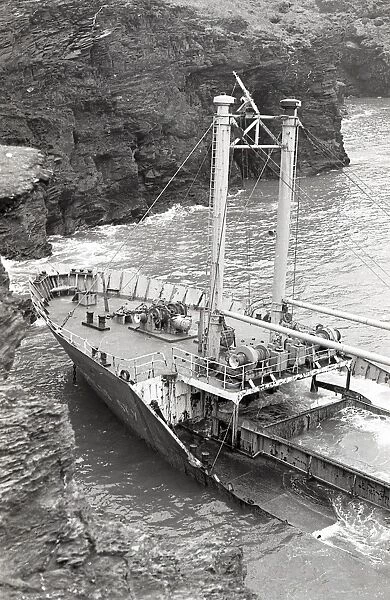 Skopelos Sky shipwreck at Port Isaac, Cornwall. 15th December 1979
