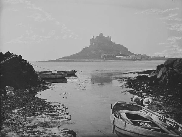 St Michaels Mount, Mounts Bay, Cornwall. 1911
