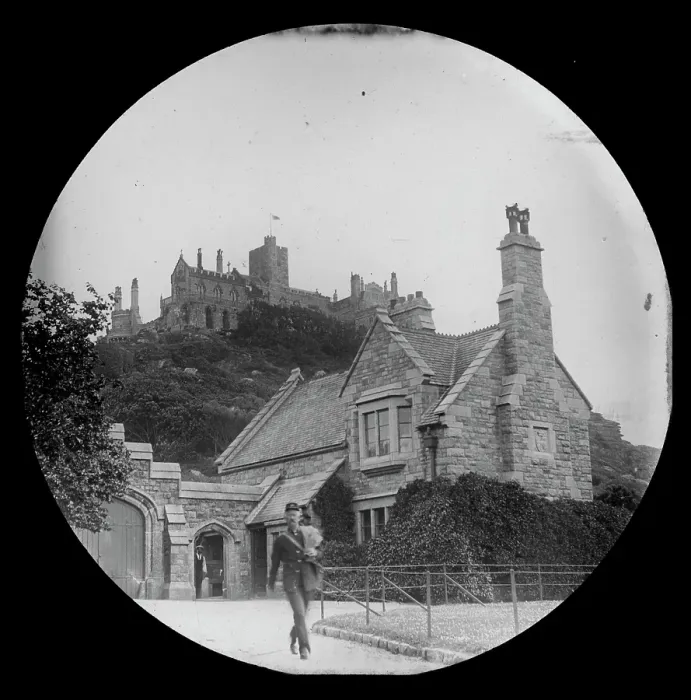 Framed Print : St Michaels Mount, Mounts Bay, Cornwall. Undated