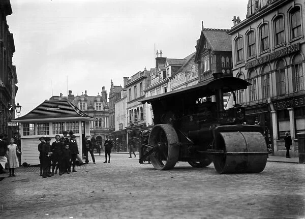 Steam roller outside the Red Lion, Truro, Cornwall. October 1913