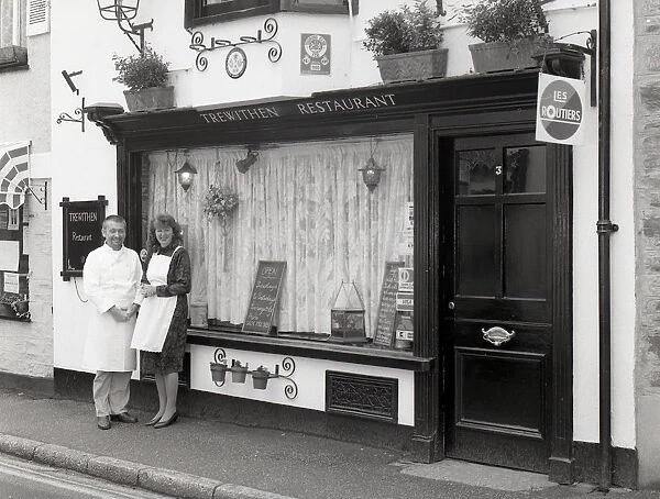 Trewithen Restaurant, Lostwithiel, Cornwall. October 1990
