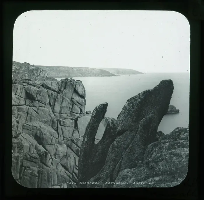Framed Print : TRURI-BURvr-5