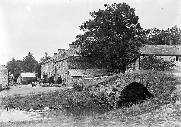 The village street and bridge at Lerryn, St Veep, Cornwall. Early 1900s