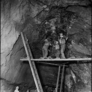 Carn Brea Mine, Illogan, Cornwall. 1900