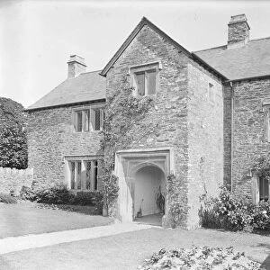 Court Barton farmhouse, Lanreath, Cornwall. July 1925