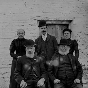 Group of people, Kea, Cornwall. Early 1900s