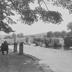 Lostwithiel Bridge, North Street, Lostwithiel, Cornwall. Probably 1914