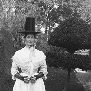 Miss Davies at Trevince, Gwennap, Cornwall. September 1909