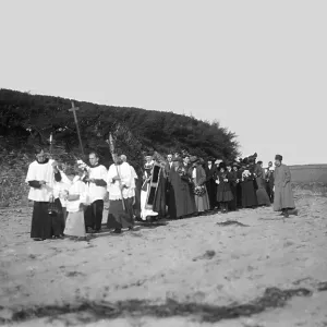 TRURI-GUNgv-8 Print: A 19th-century etching of Gunwalloe in Cornwall