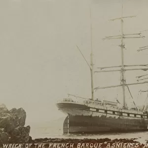 Wreck of the French four-masted barque Asnieres grounded at St Mawes, St Just in Roseland, Cornwall. December 1914