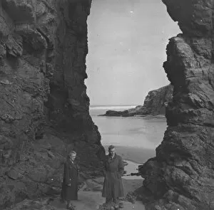 Images Dated 16th October 2018: Arch Rock, Perranporth, Perranzabuloe, Cornwall. Around 1920s