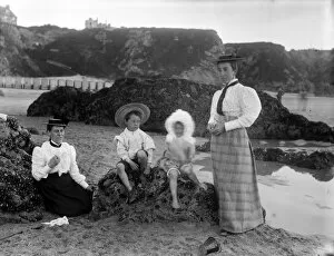 Images Dated 13th June 2016: The Beach, Newquay, Cornwall. Early 1900s