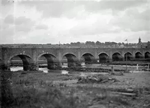 Wadebridge Collection: The bridge, Wadebridge, Cornwall. Early 1900s