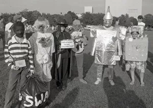 Images Dated 26th November 2018: Carnival Entries, Lostwithiel, Cornwall. July 1990